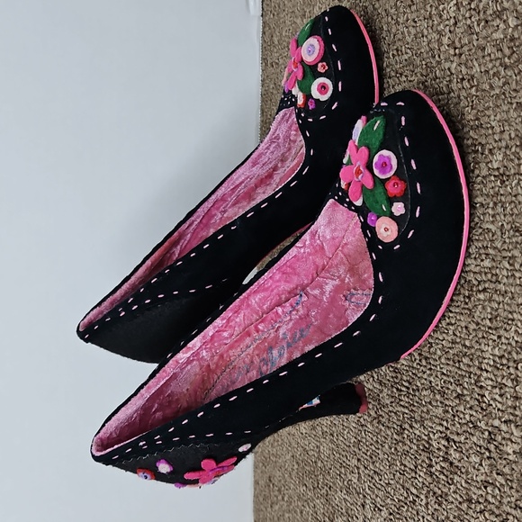 Irregular Choice Black Floral High Heels Sz 7.5 Womens Felt & Leather - Picture 1 of 9